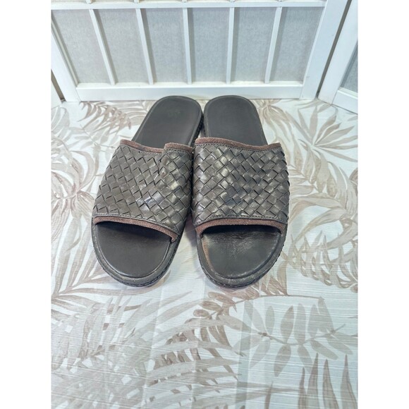 Tommy Bahama Other - Tommy Bahama Sandals